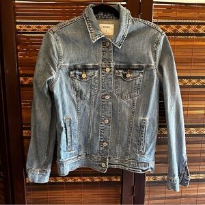 🌟3/$20🌟 Old Navy Denim Jacket M